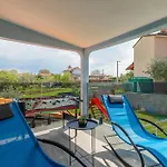 Tatil Evi Deep
