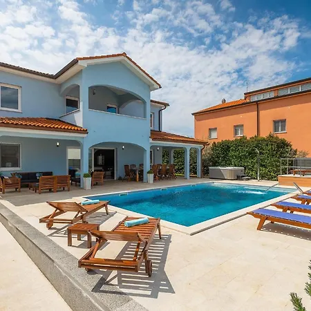 Deep Holiday home